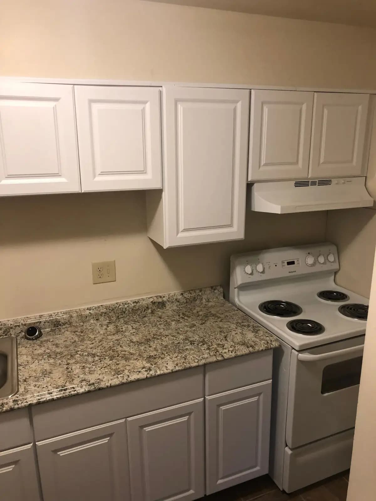 Advent III Apartments - Apartment - 10