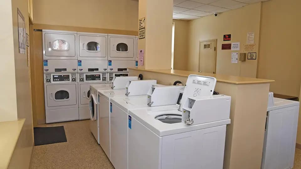Brackett Village Apartments - Apartment - 3