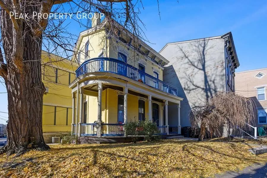 Cincinnati apartments for rent - Property image - 2431 Ohio Avenue - 2