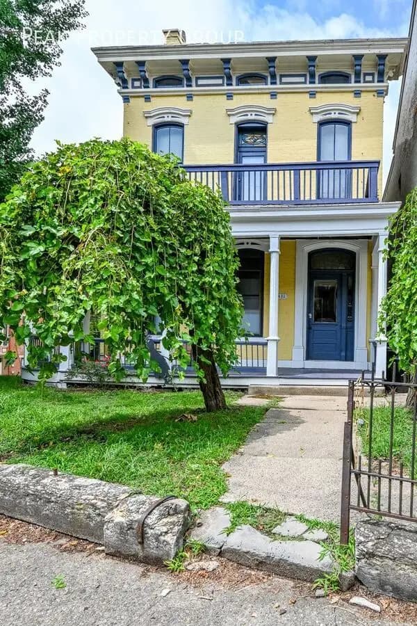 Cincinnati apartments for rent - Property image - 2431 Ohio Avenue - 1