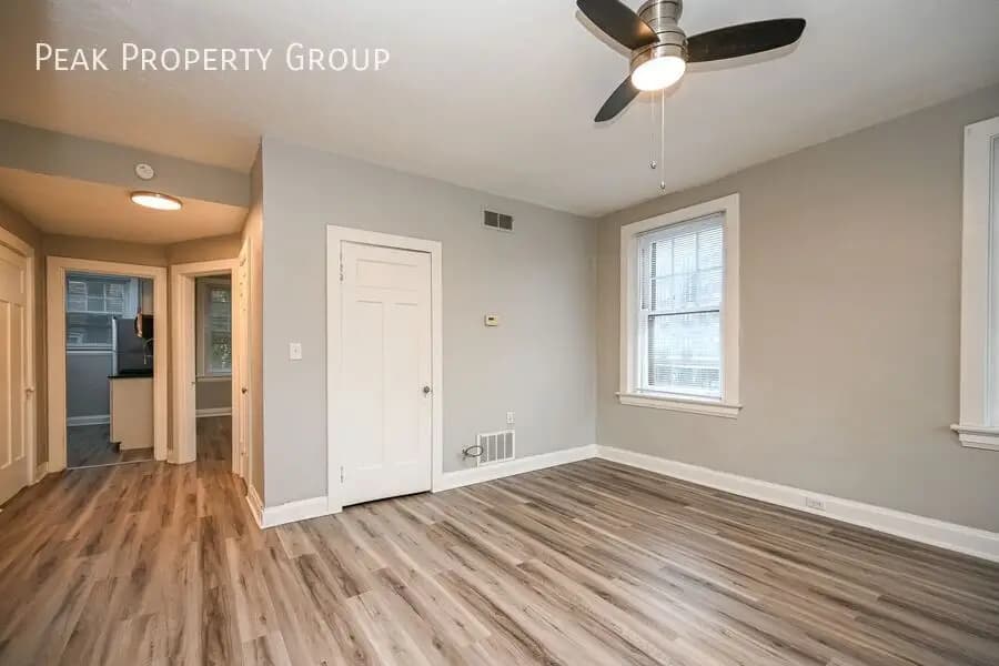 2558 Woodburn venue - Apartment - 10