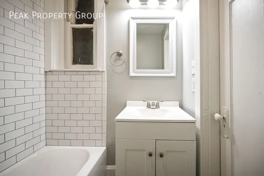 2558 Woodburn venue - Apartment - 6