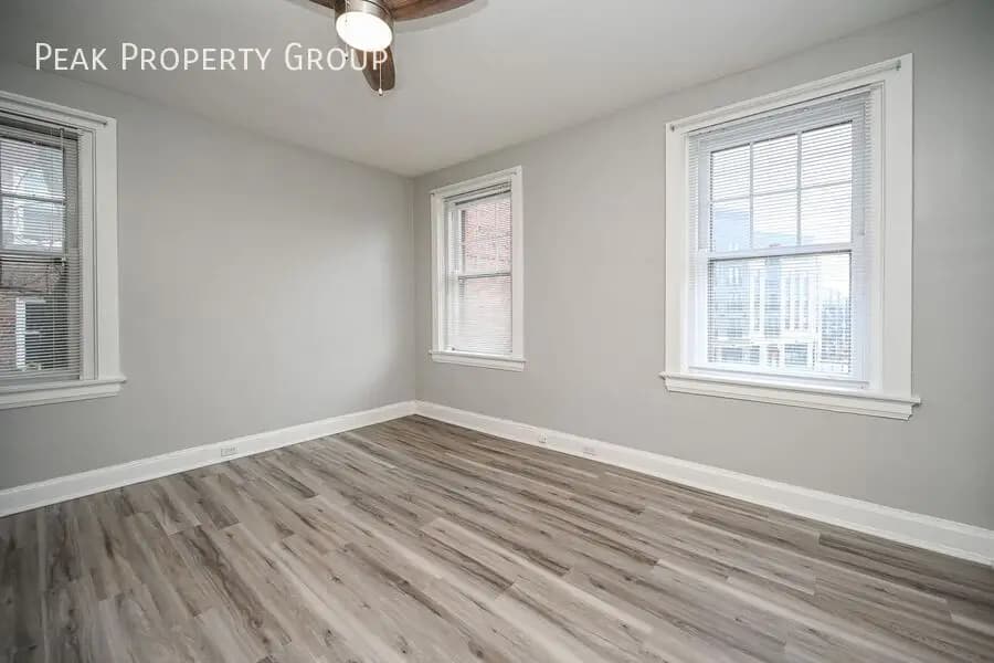 2558 Woodburn venue - Apartment - 4