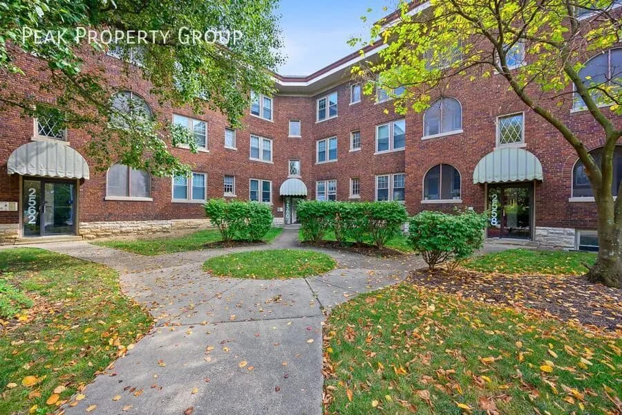 Cincinnati apartments for rent - Property image - 2558 Woodburn venue - 2