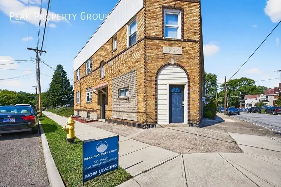 1772 Williams Avenue - Apartment - 2