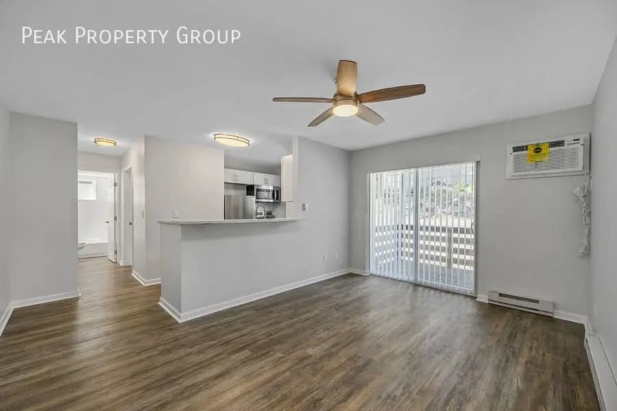 2557 Hackberry Street - Apartment - 20
