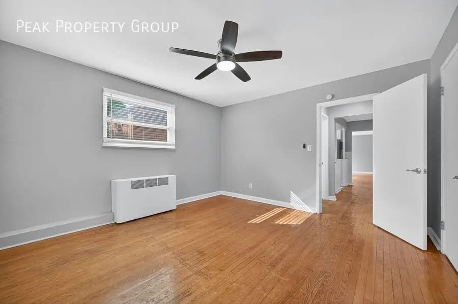 Cincinnati apartments for rent - Property image - 6402 Montgomery Road - 2