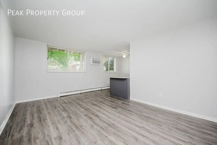6300 Montgomery Road - Apartment - 15