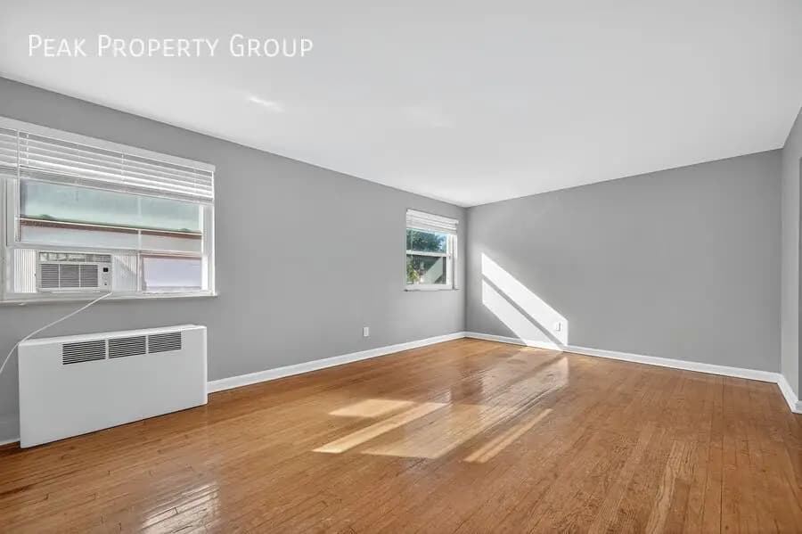 6404 Montgomery Road - Apartment - 16