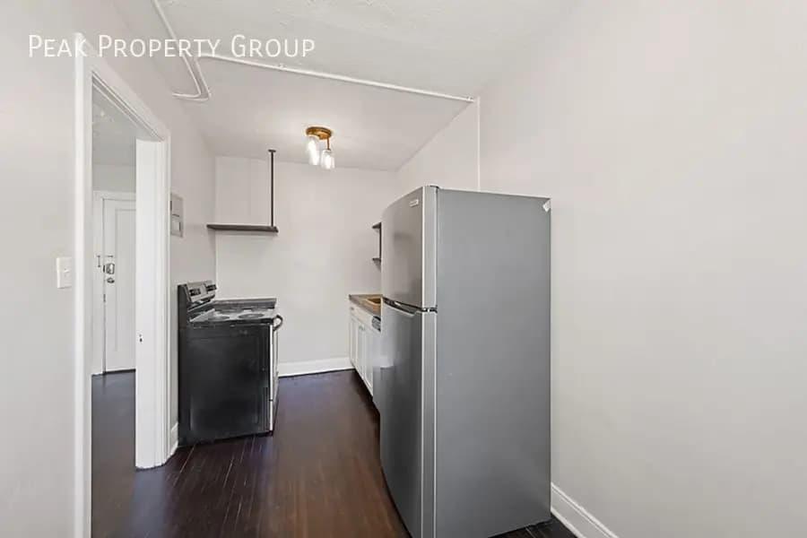 Cincinnati apartments for rent - Property image - 4300 Erie Avenue - 2