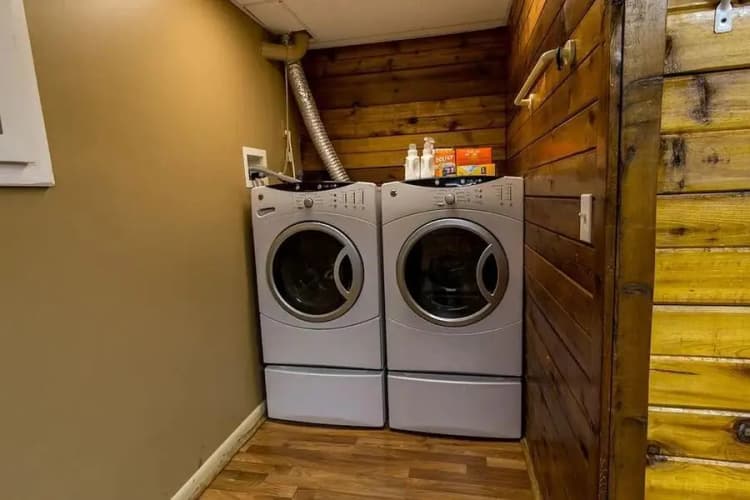 undefined apartments for rent - image - large (2).jpeg