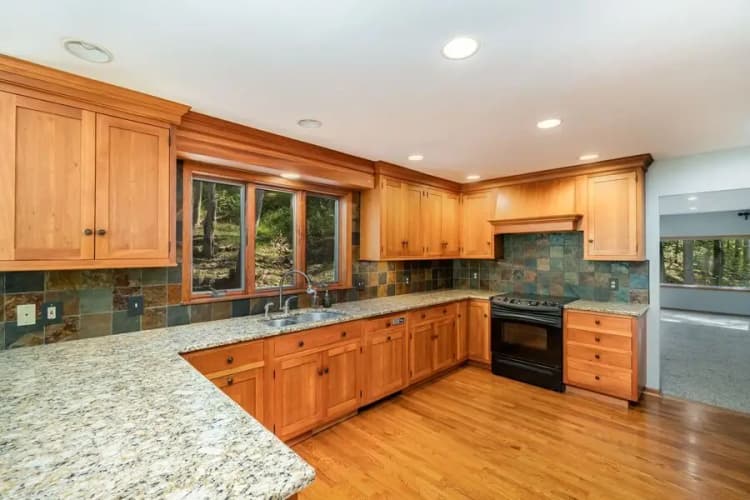 undefined apartments for rent - image - large.jpg