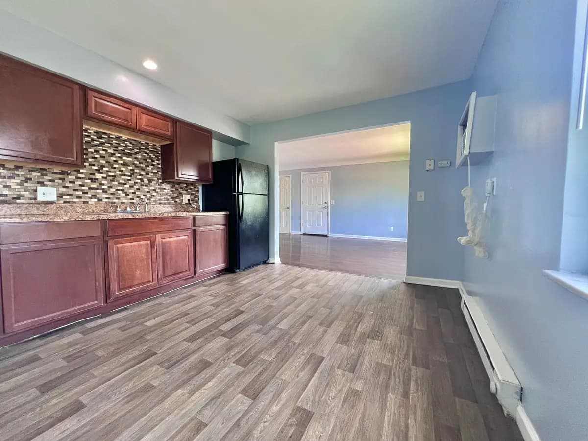 2824 Westknolls Ln - Apartment - 3