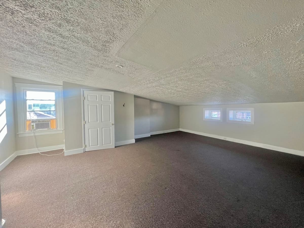 312 Ludlow Ave - Apartment - 17