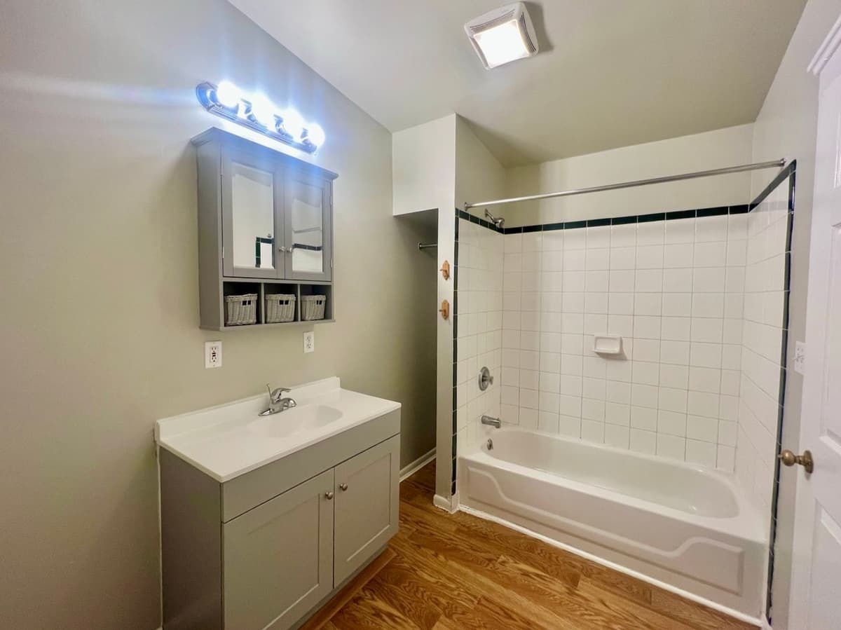 312 Ludlow Ave - Apartment - 14