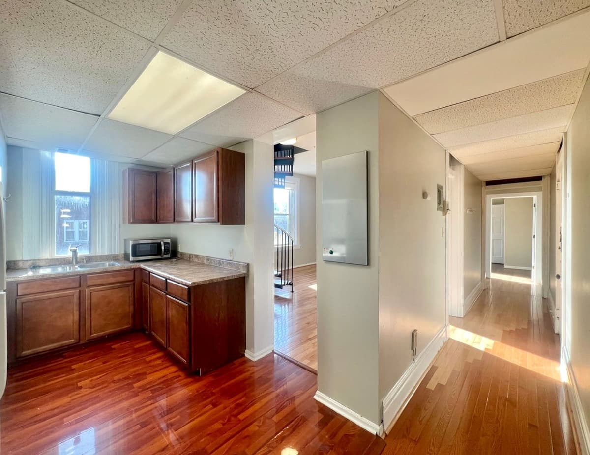 312 Ludlow Ave - Apartment - 34