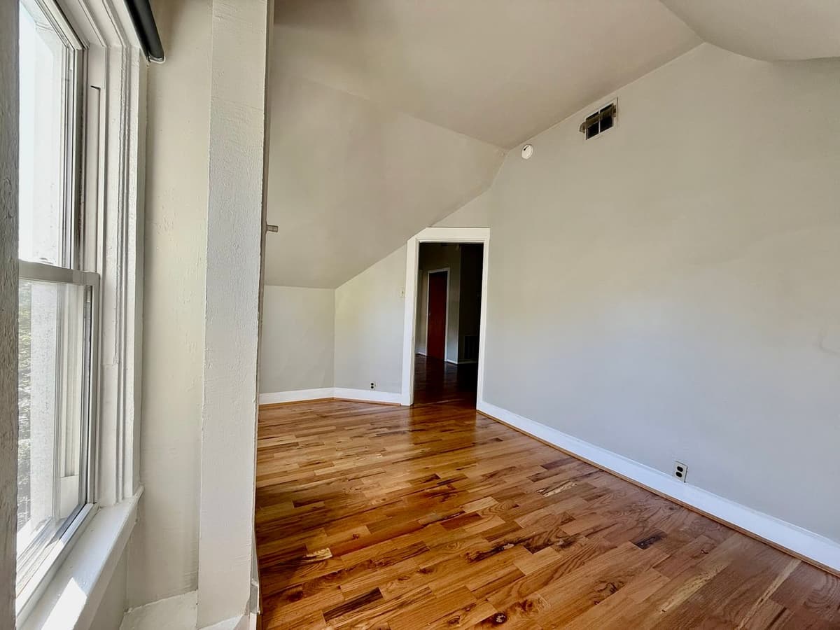 30 Conklin Apts - Apartment - 14