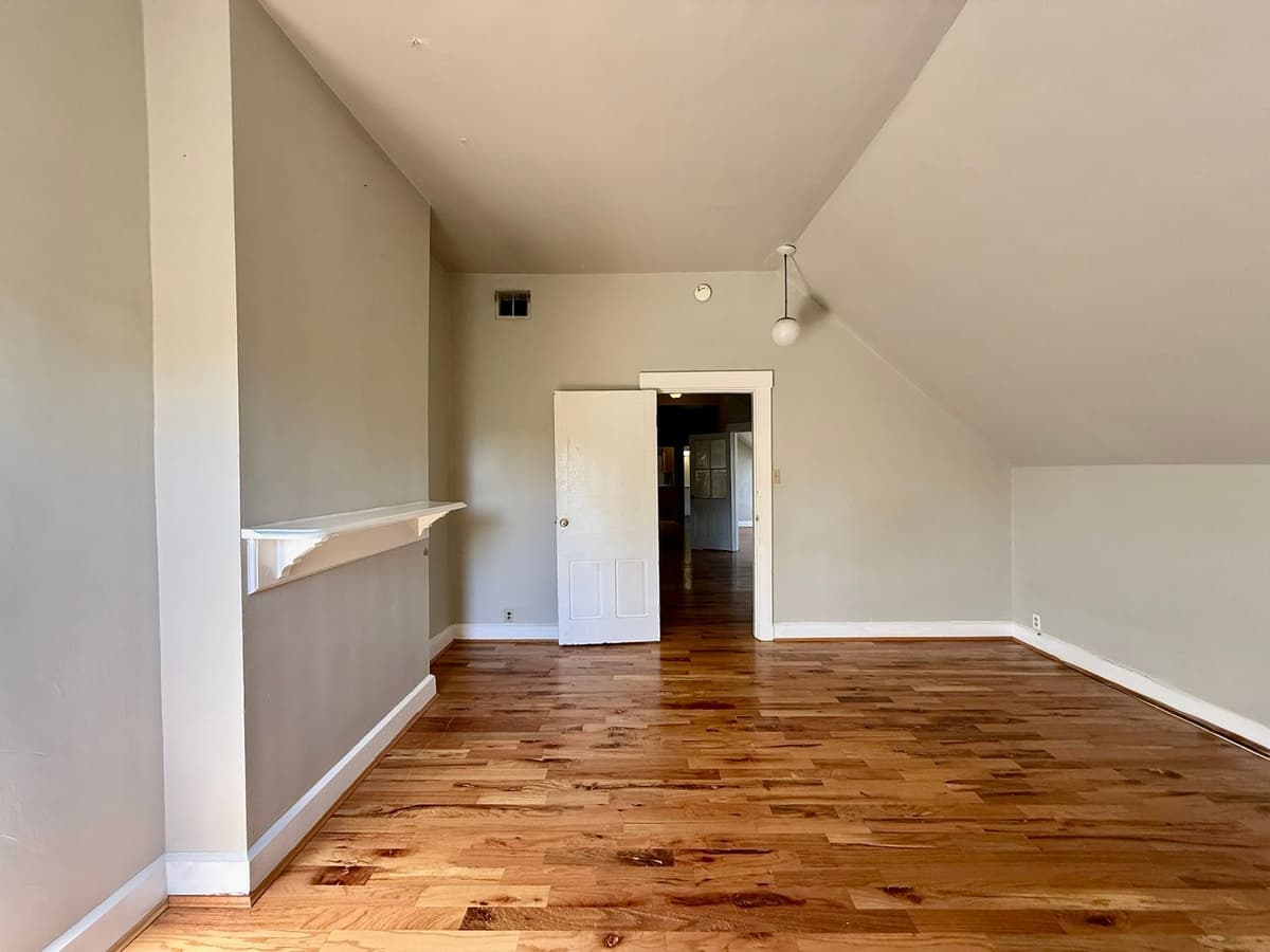 30 Conklin Apts - Apartment - 11