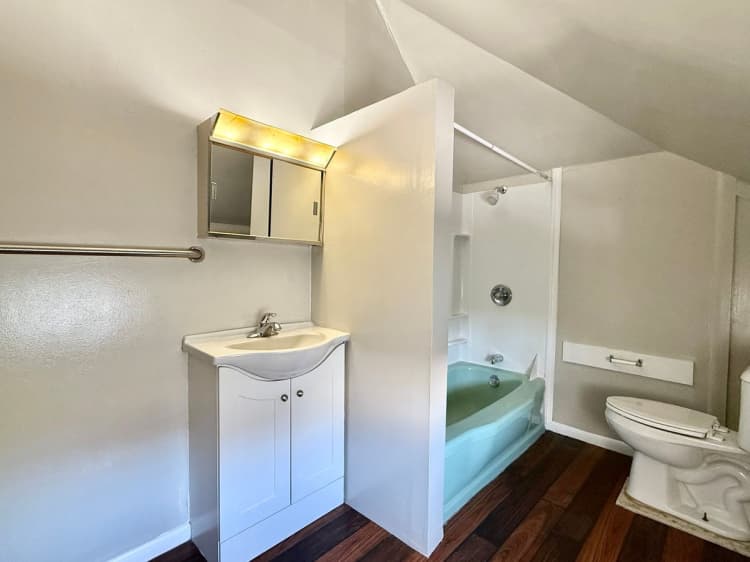undefined apartments for rent - image - large (15).jpeg