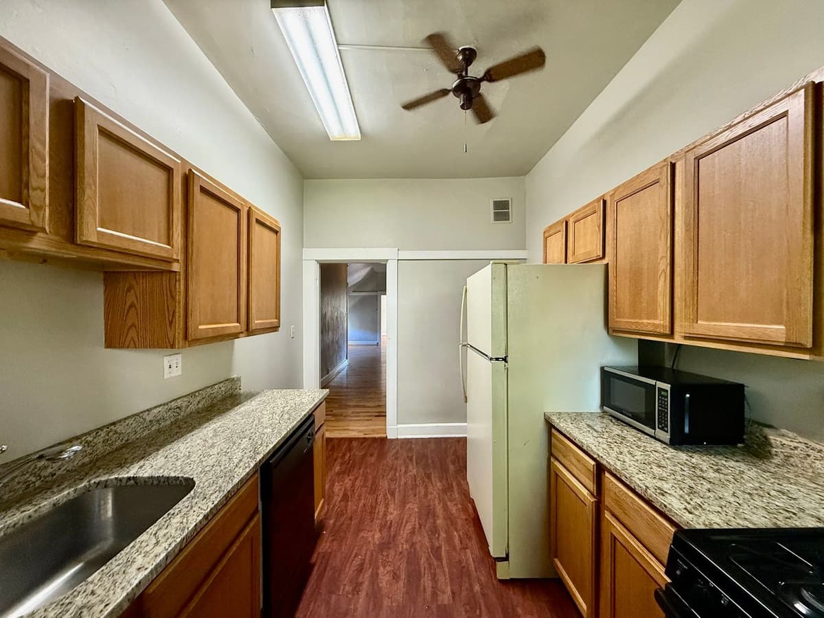 30 Conklin Apts - Apartment - 21