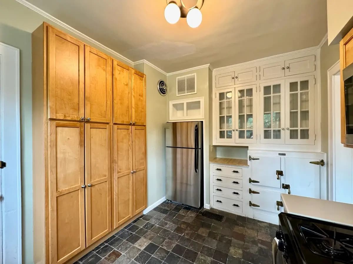 505 W McMillan - Apartment - 3