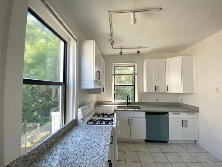 Cincinnati apartments for rent - image - large (12).jpeg