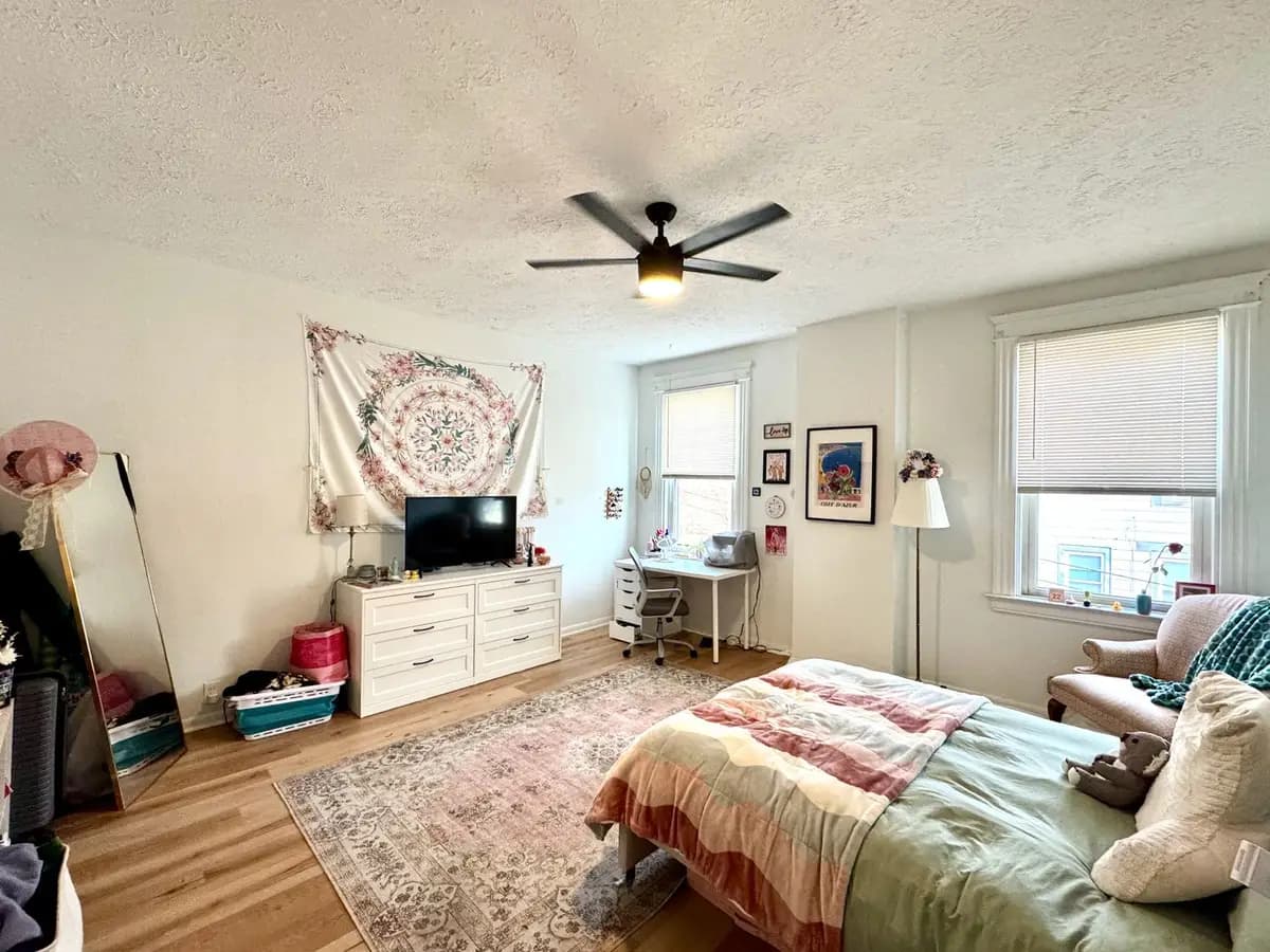335 W McMillan St. - Apartment - 18