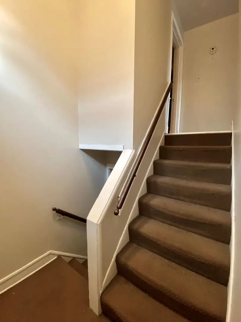 2430 Fairview Ave - Apartment - 29