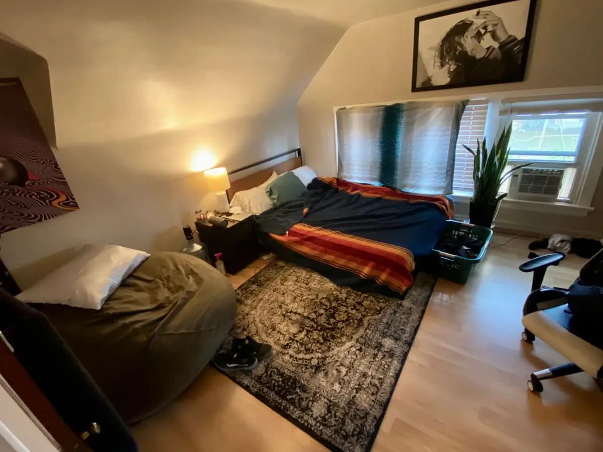 2430 Fairview Ave - Apartment - 19