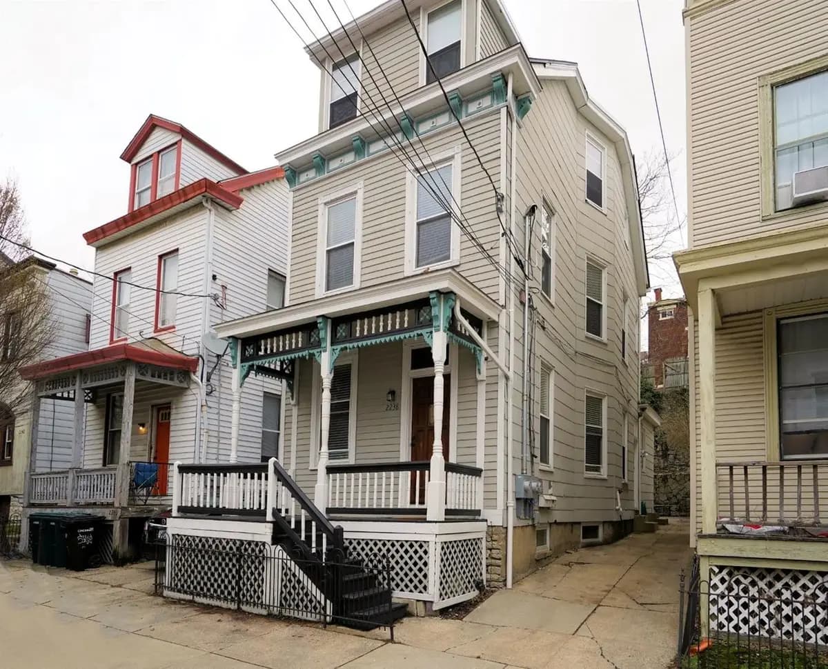 Cincinnati apartments for rent - Property image - 2238 Victor Street - 1