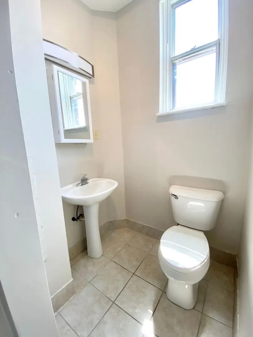 211 Bosley St. - Apartment - 15