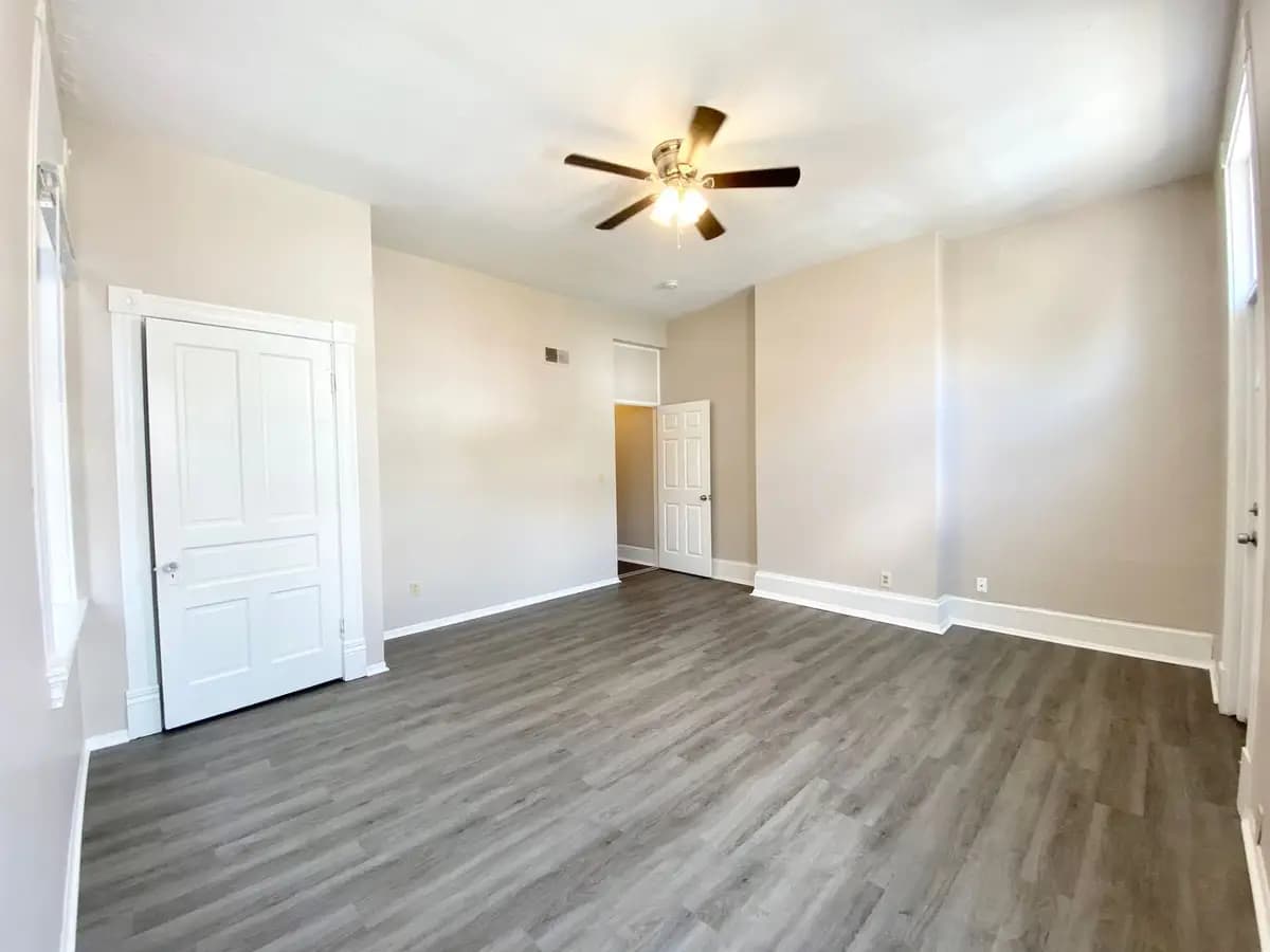 211 Bosley St. - Apartment - 25