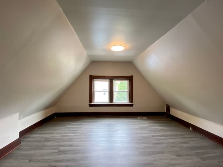 undefined apartments for rent - image - large (29).jpeg