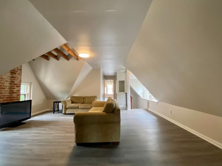 undefined apartments for rent - image - large (32).jpeg