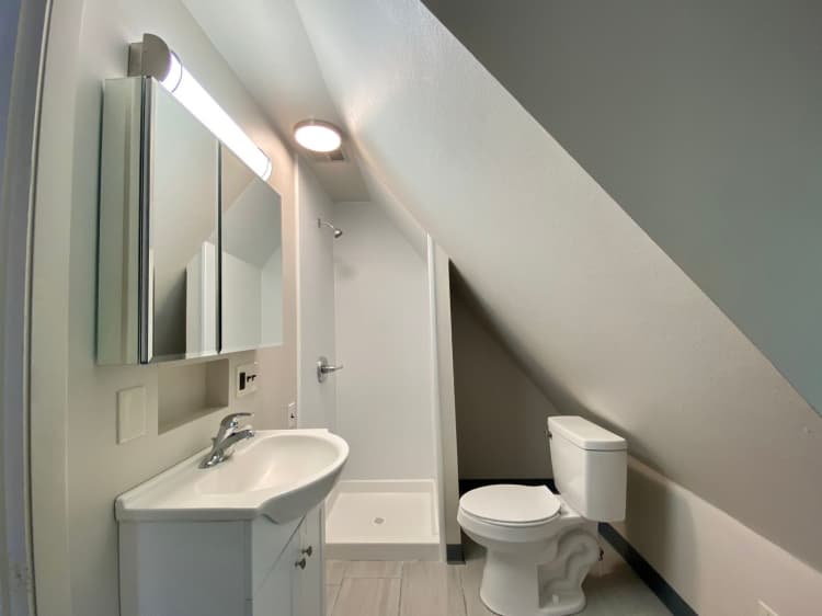 undefined apartments for rent - image - large (33).jpeg