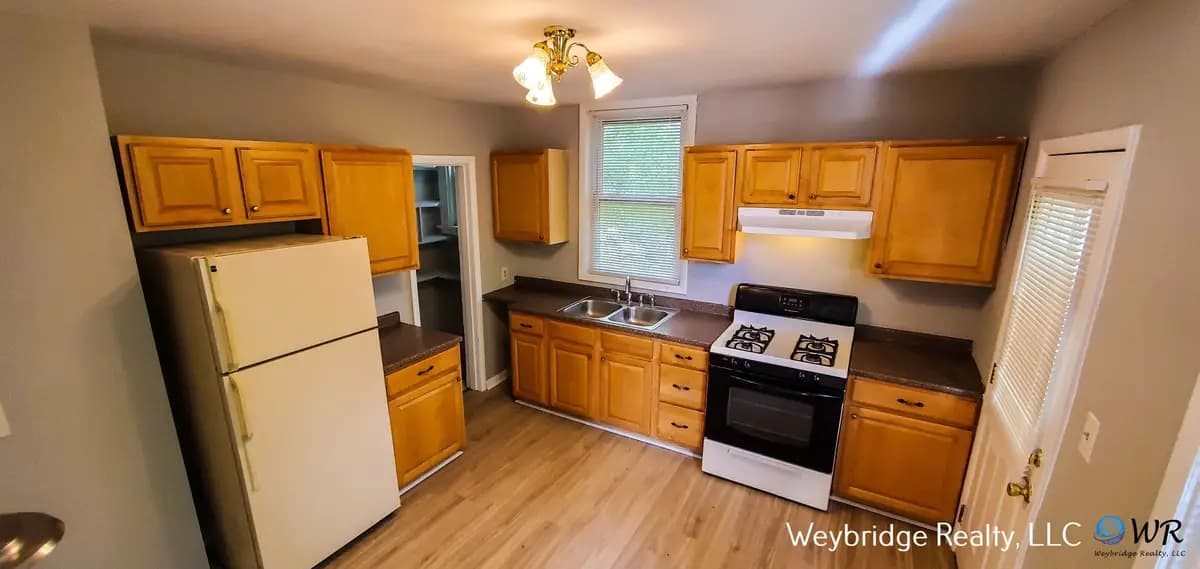 942 Mansion Avenue - House - 12