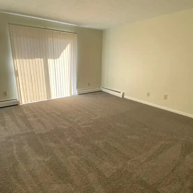 5734 Cheviot - Apartment - 4