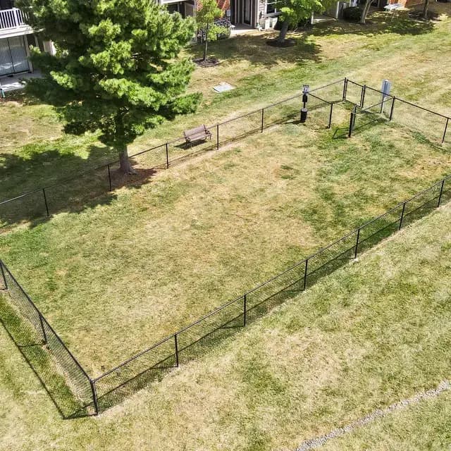 Cincinnati apartments for rent - Property image - Arbors of Montgomery Apartments - 3