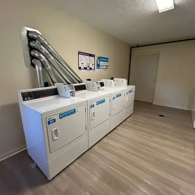 Cincinnati apartments for rent - image - cheviot_west5.jpeg.webp