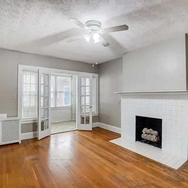 Cincinnati apartments for rent - image - 008.jpeg (1).webp