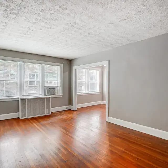 2560 Madison Apartments - Apartment - 18