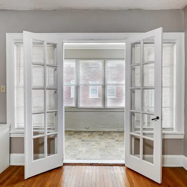 Cincinnati apartments for rent - image - 010.jpeg (1).webp