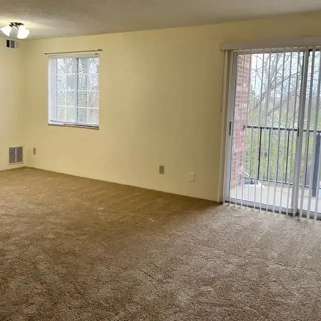White Oak Terrace - Apartment - 5