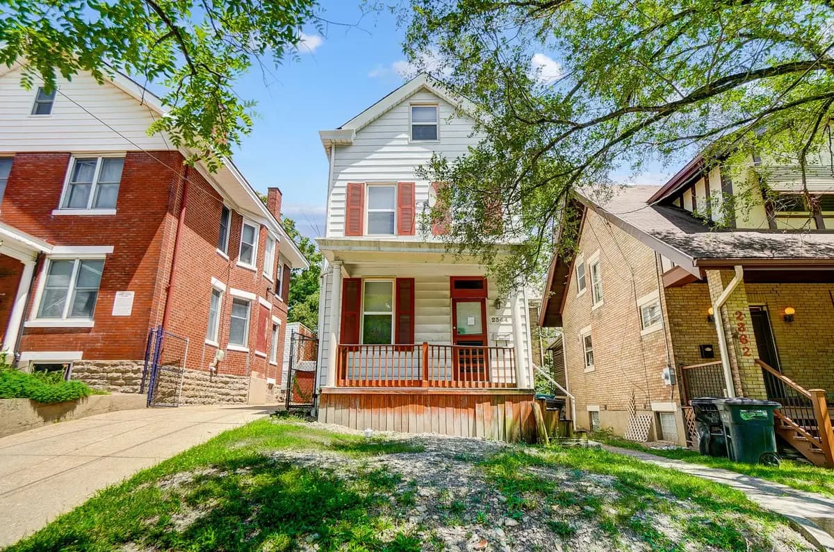 2364 Ravine Street - House - 2