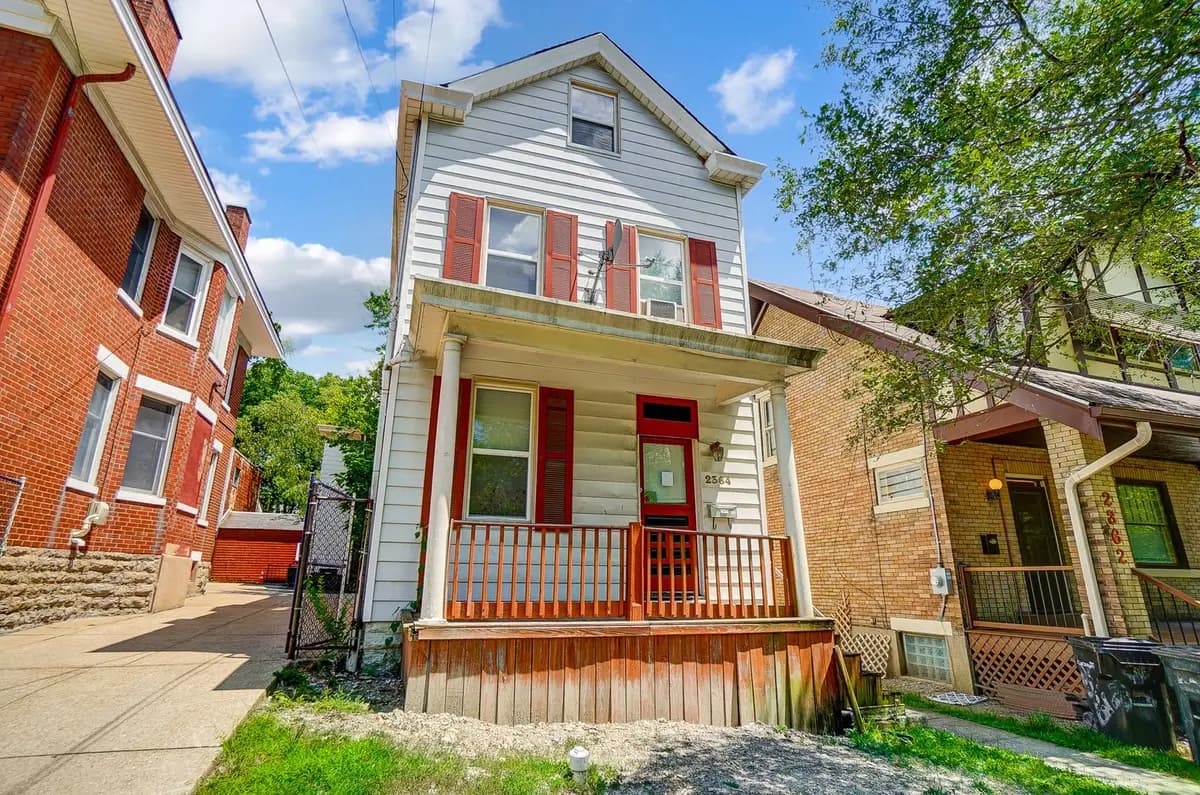 2364 Ravine Street - House - 1
