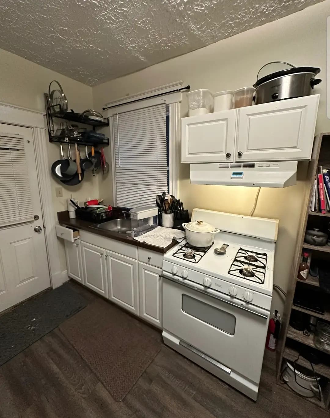Happy Home at Sauer Ave LLC - House - 7
