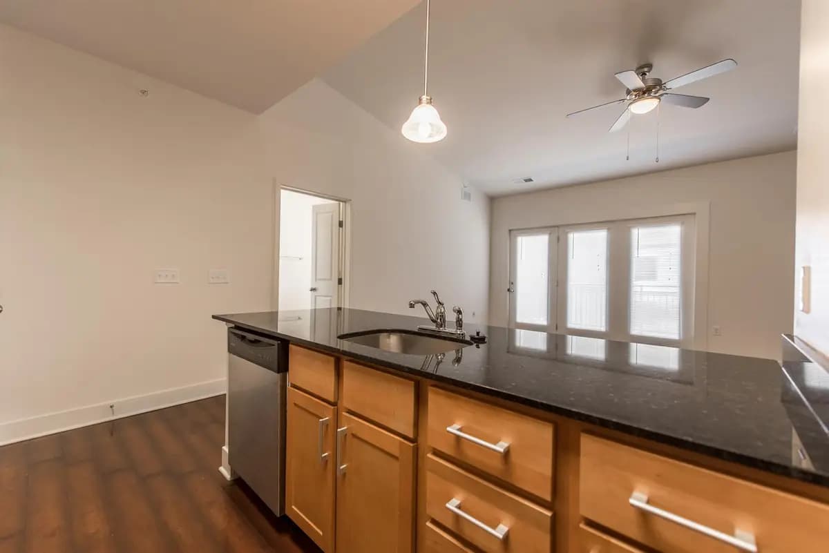 65 West - Apartment - 18