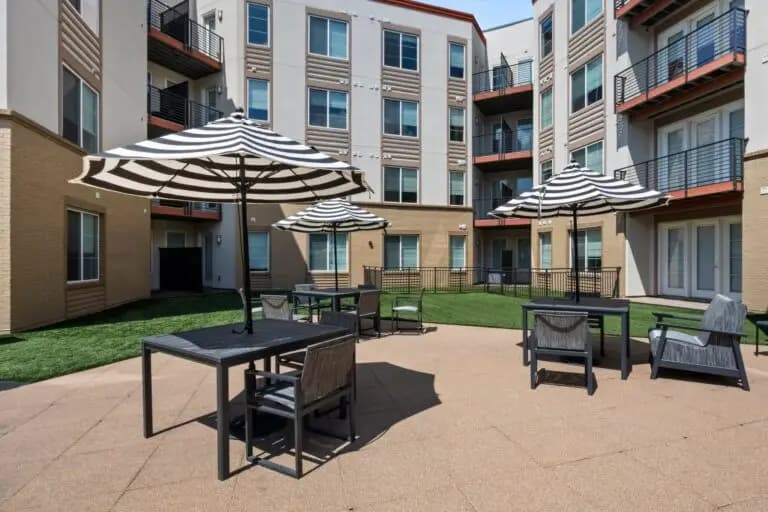 The Eden - Apartment - 4