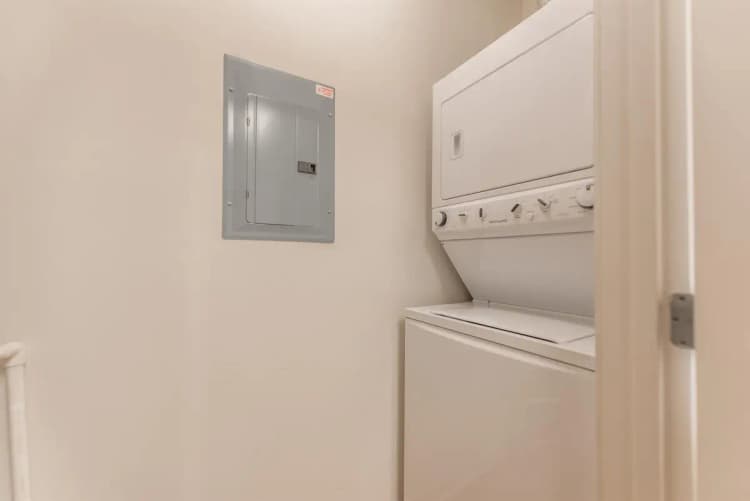 Cincinnati apartments for rent - image - VP3- 220-9.jpg