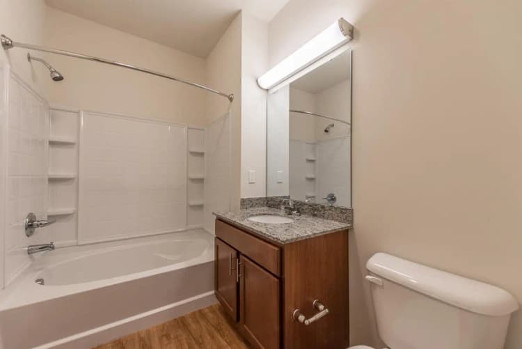 Cincinnati apartments for rent - image - VP3- 2605-2-9.jpg